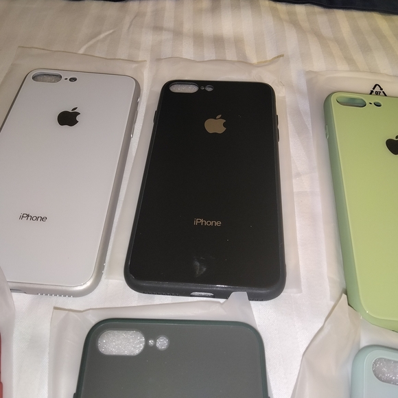 Apple iPhone Cases - Multi-Color Set - Picture 6 of 6